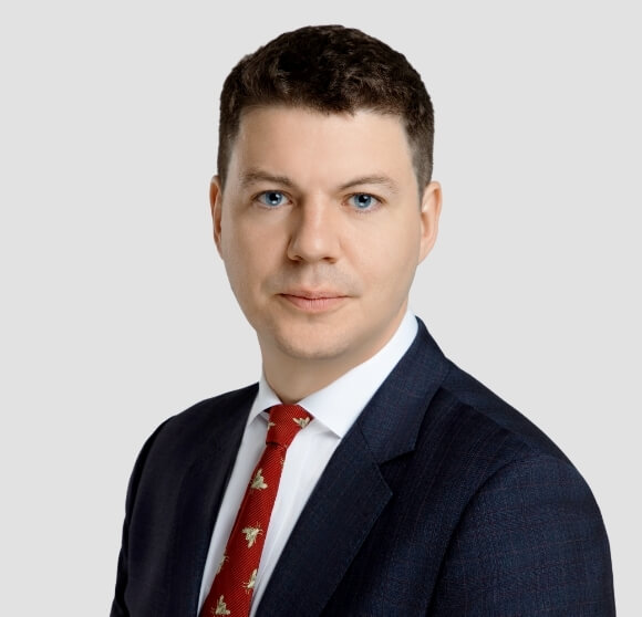 headshot for , Partner<br />
Broadfield Asia