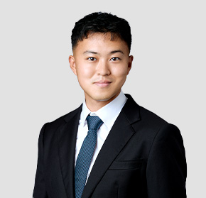 headshot for , Associate<br />
Broadfield Asia